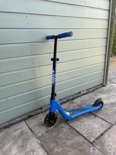 Aero scooter with colour - scooter,