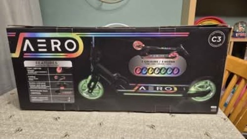 Brand new sealed aero light - new,