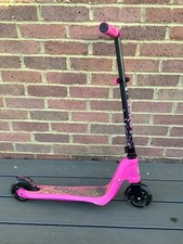 Aero C1 scooter with light up